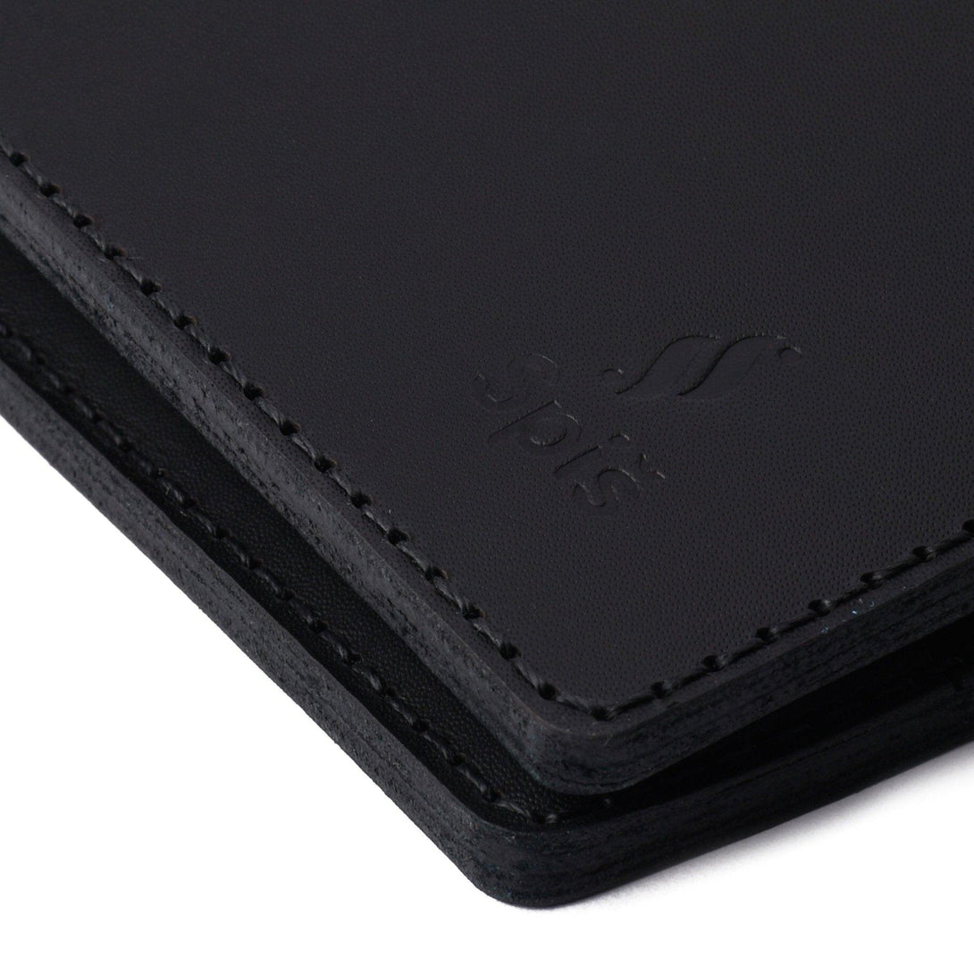 Black bifold leather wallet - Spiš.