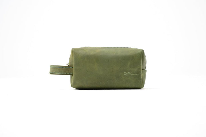 Olive Green Cupola Leather Travel Pouch - Spiš.